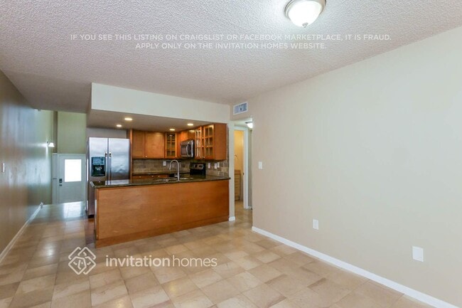 Building Photo - 8662 SW 154th Cir Pl