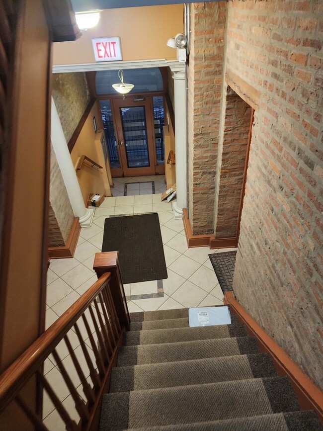 Foto del edificio - 4941 S Michigan Ave