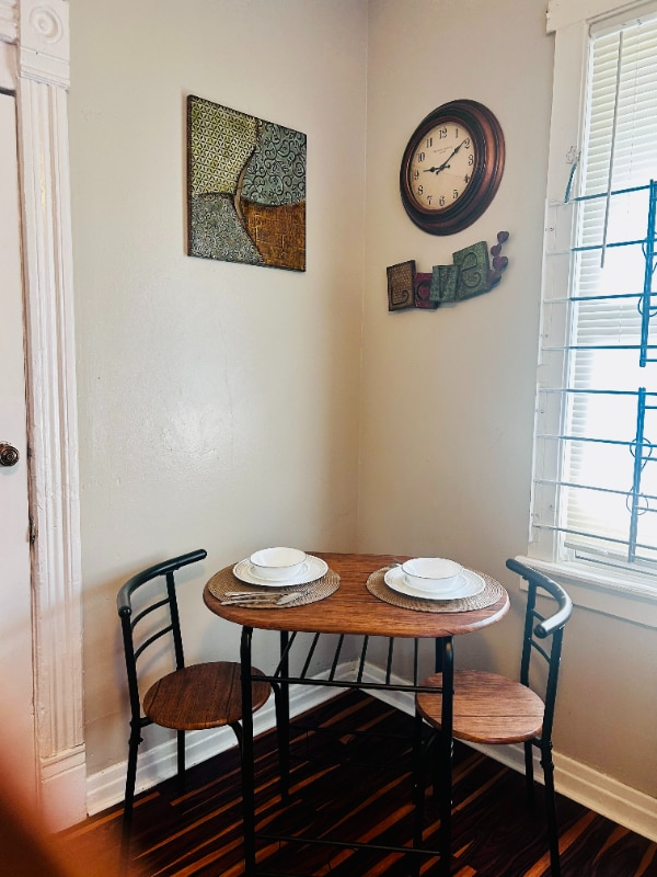 Foto del edificio - 7353 S Kenwood Ave