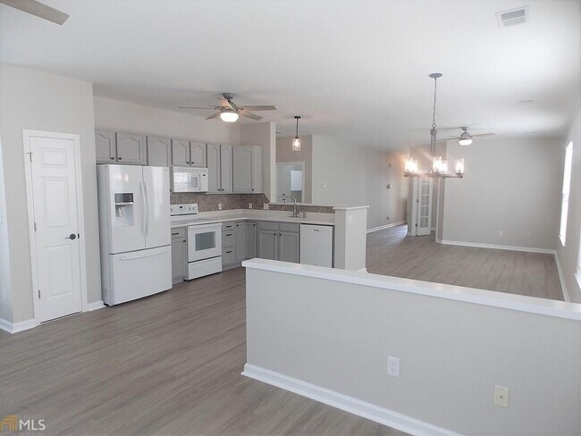 Foto del edificio - 2310 Applegate Ln