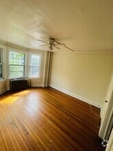 Building Photo - 306 Hudson Ave