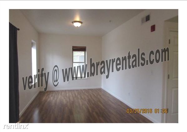 Building Photo - 1208 Walnut Ave