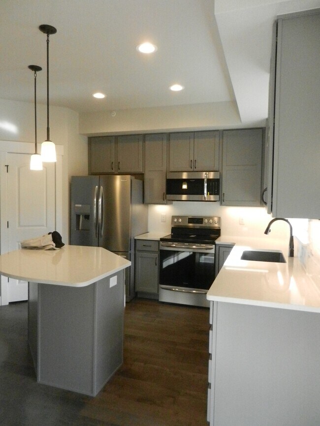 Building Photo - 4846 Northern Lights Drive