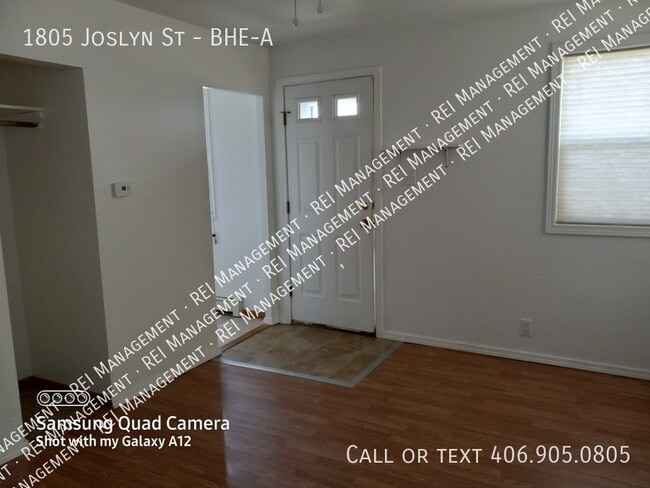 Building Photo - 1805 Joslyn St