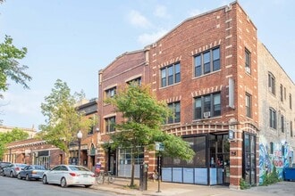 Building Photo - 1321 E. 57th St