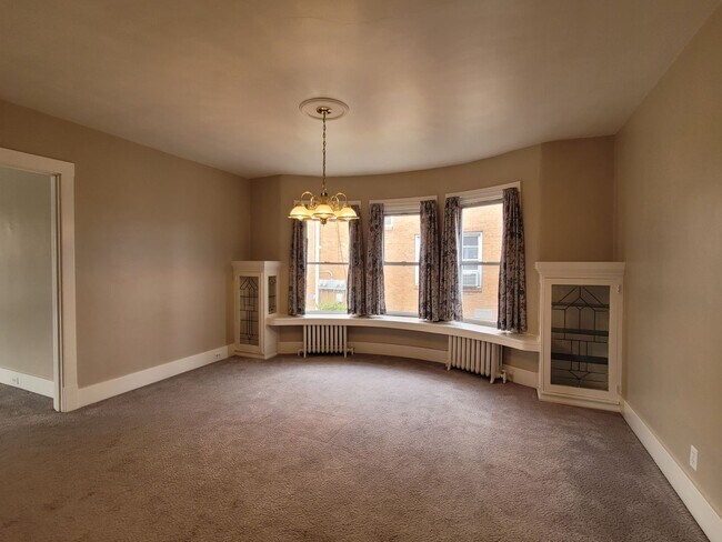 Building Photo - bro2929