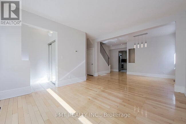 Building Photo - 39 Windermere Ave