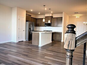 Building Photo - 3021 Newfields Pl