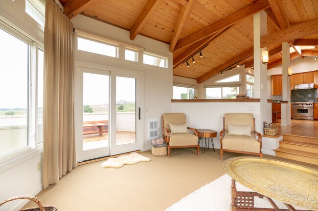 Building Photo - 2047 Dubloon Ct