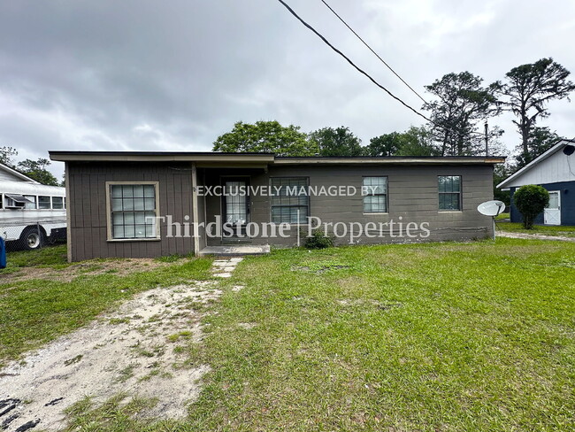 Building Photo - 1803 Wofford Ave