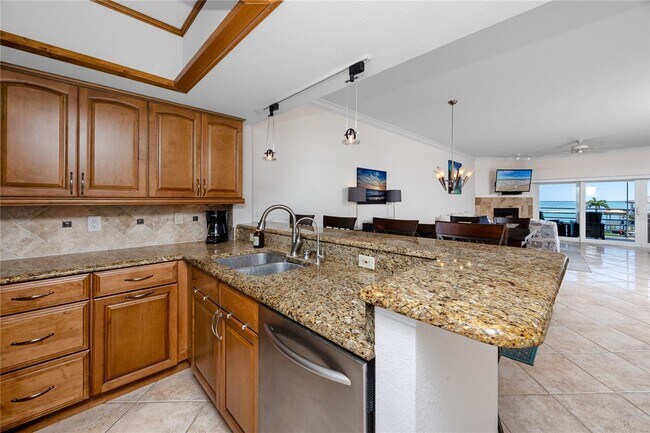 Foto del edificio - 363 Pinellas Bayway S