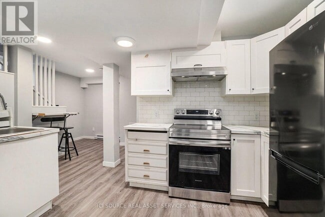 Building Photo - 1675 Baseline Rd