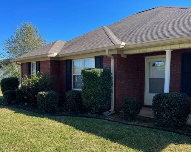 Foto del edificio - 323 Willow Oak Dr