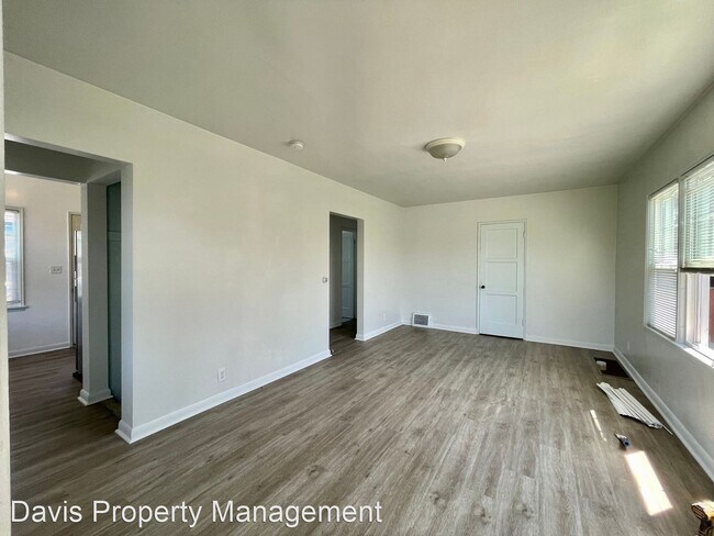 Building Photo - 3 br, 2 bath House - 5834 6th AVE NW