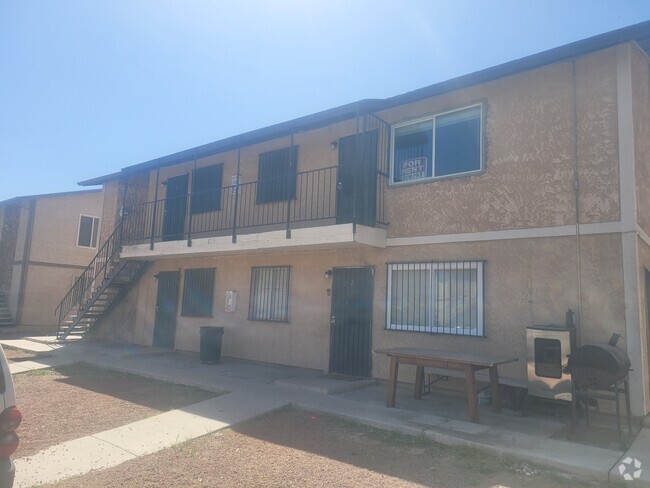 Building Photo - 4725 Convaire Ave