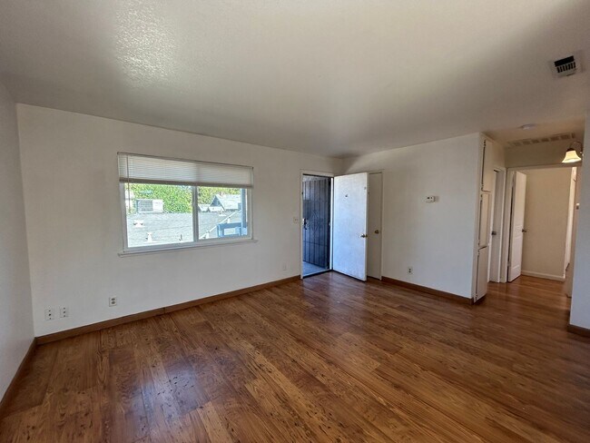 Foto del edificio - 138 W 20th St