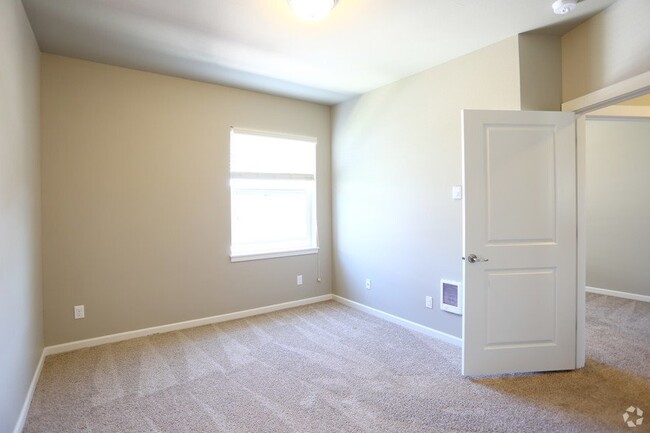 Interior Photo - The Lodges