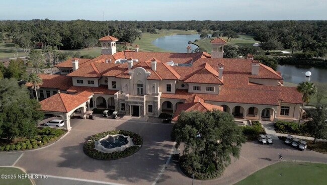 Foto del edificio - 1157 Creeks Edge Ct