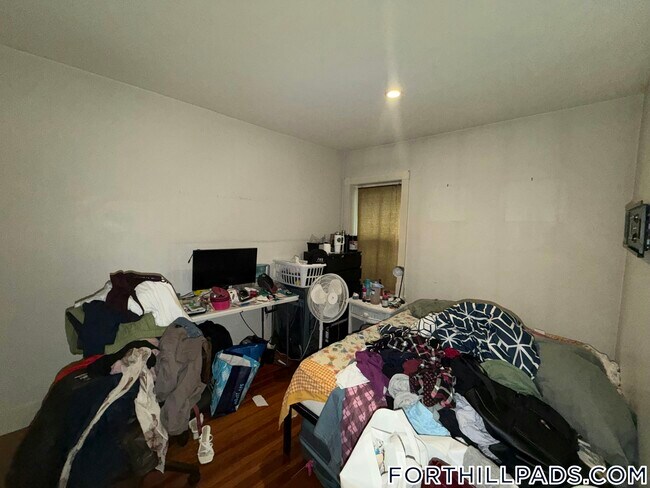 Foto del edificio - 151 Highland St