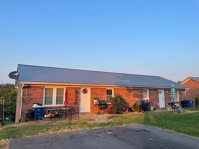 Primary Photo - 116 Salter Rd
