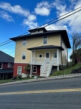 Building Photo - 640-644-644 8th St