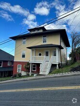Building Photo - 640-644-644 8th St