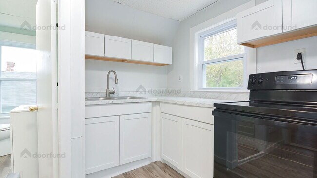 Foto del edificio - 144 Franklin St