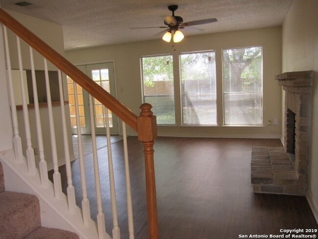 Building Photo - 9906-9908 Ardash Ln