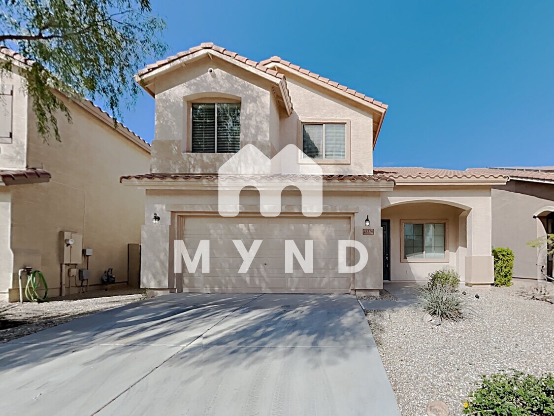 43228 N Vista Hills Dr House Rental in New River, AZ