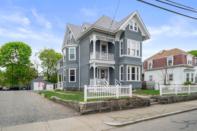 Building Photo - 53 Newbury Ave