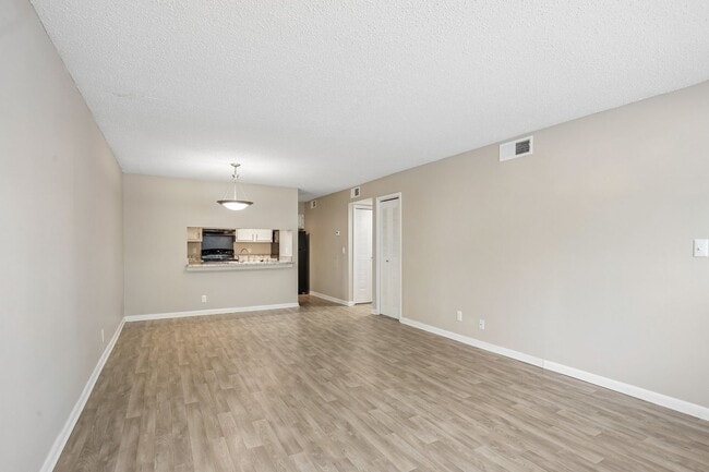 Foto del interior - Pebble Creek