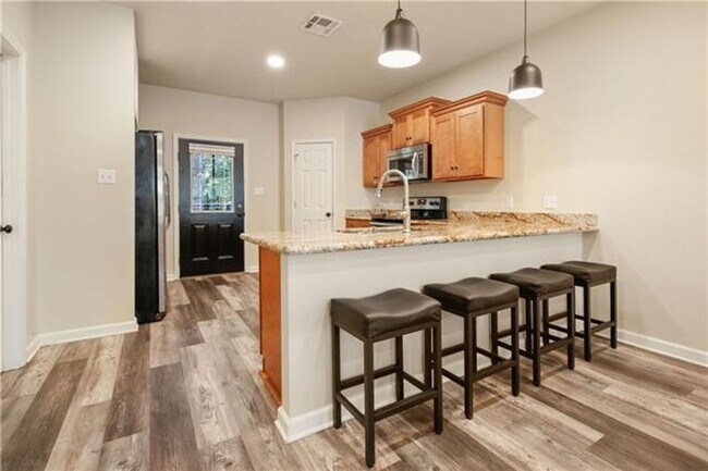 Foto del edificio - Townhouse in Olde Towne Slidell