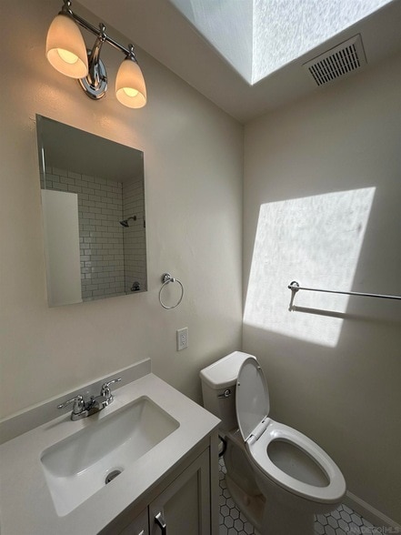 Building Photo - 4734 Biona Dr