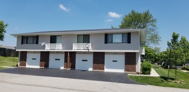 Foto principal - 1430 Millbrook Ct