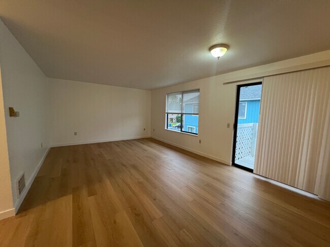 Foto del edificio - 18510 Blueberry Ln