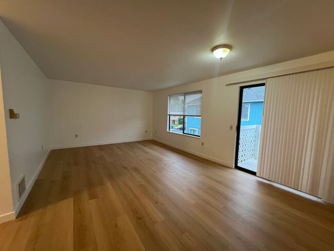 Building Photo - 18510 Blueberry Ln