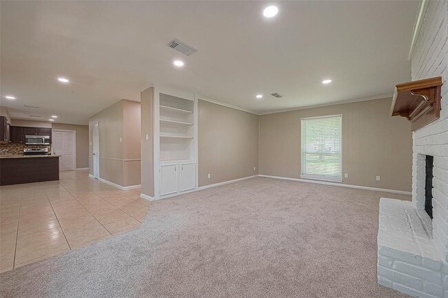 Foto del edificio - 6534 Bayonne Dr