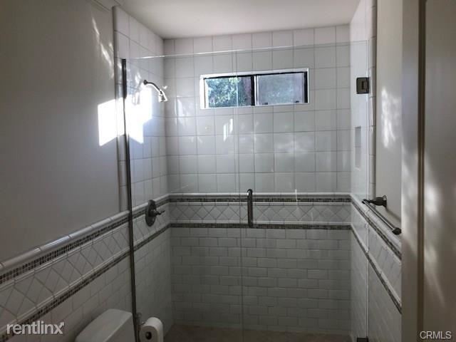 Building Photo - 31257 W Nine Dr