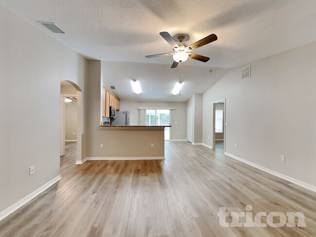 Foto del edificio - 1532 Wallace Manor Ave