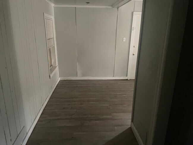 Foto del edificio - 4255 Rightway Ave