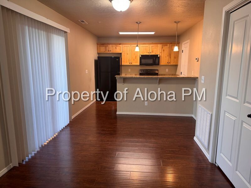 Foto principal - 11828 Fairview Ave