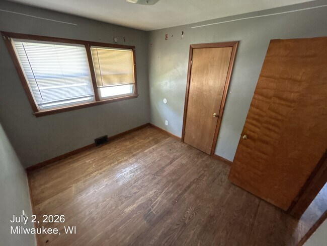 Foto del edificio - 4468 N 65th St
