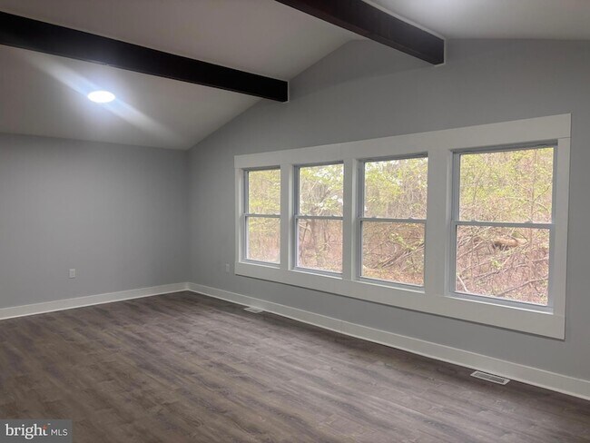 Building Photo - 308 Whitehall Rd