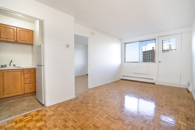 Living 3 - 5455 Rue de Terrebonne