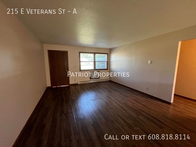 Building Photo - 215 E Veterans St