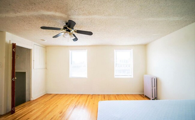 Foto del edificio - 1520 N Lawrence St