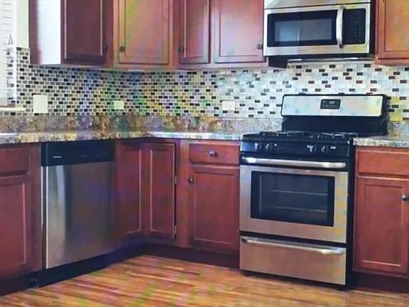 Building Photo - 397 Alles St