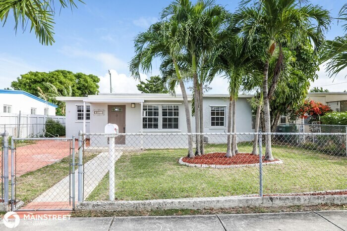 Primary Photo - 9311 SW 38th St, Miami, FL 33165