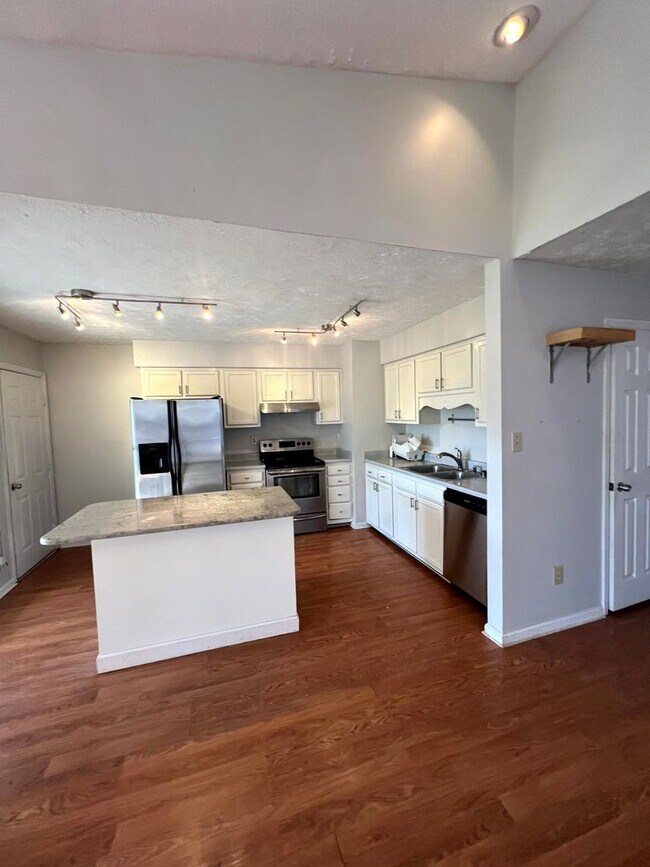 Foto del edificio - 5708 Icarus Cir