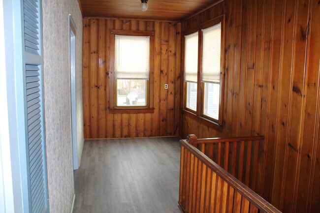 Foto del edificio - 142 Wallington Ave